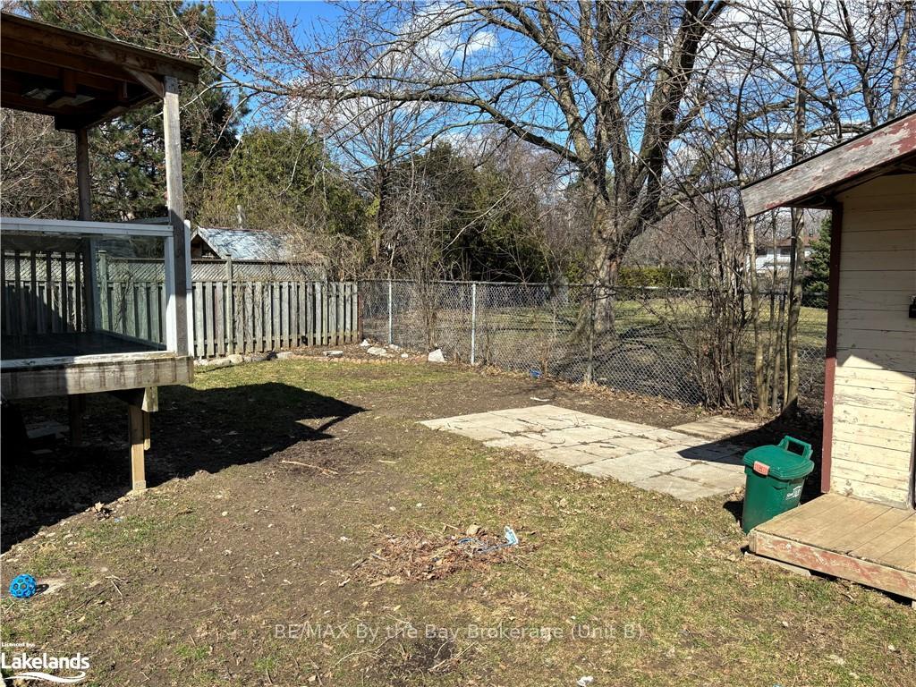 Photo 28 of 11 Lonsdale Place, Barrie, Grove East — HOMEH