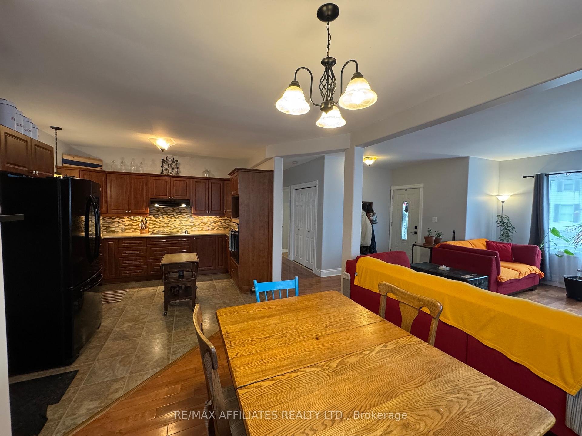 Photo 14 of 642 East Street, Edwardsburgh/Cardinal, Town of Cardinal — HOMEH