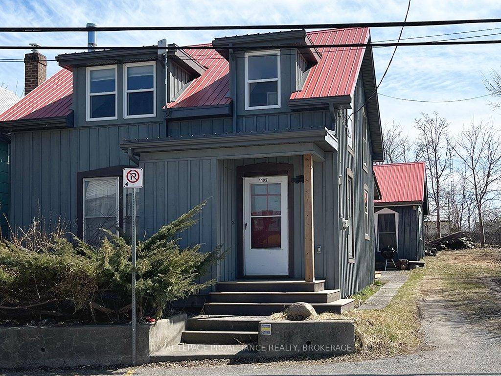 Photo 1 of 1199 Main Street, Frontenac Islands, The Islands — HOMEH