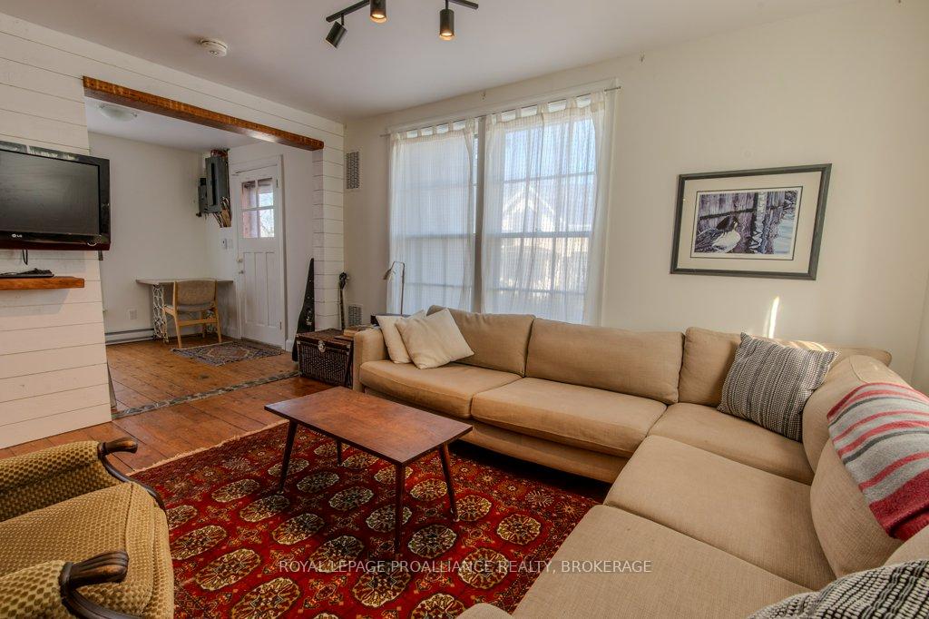 Photo 11 of 1199 Main Street, Frontenac Islands, The Islands — HOMEH