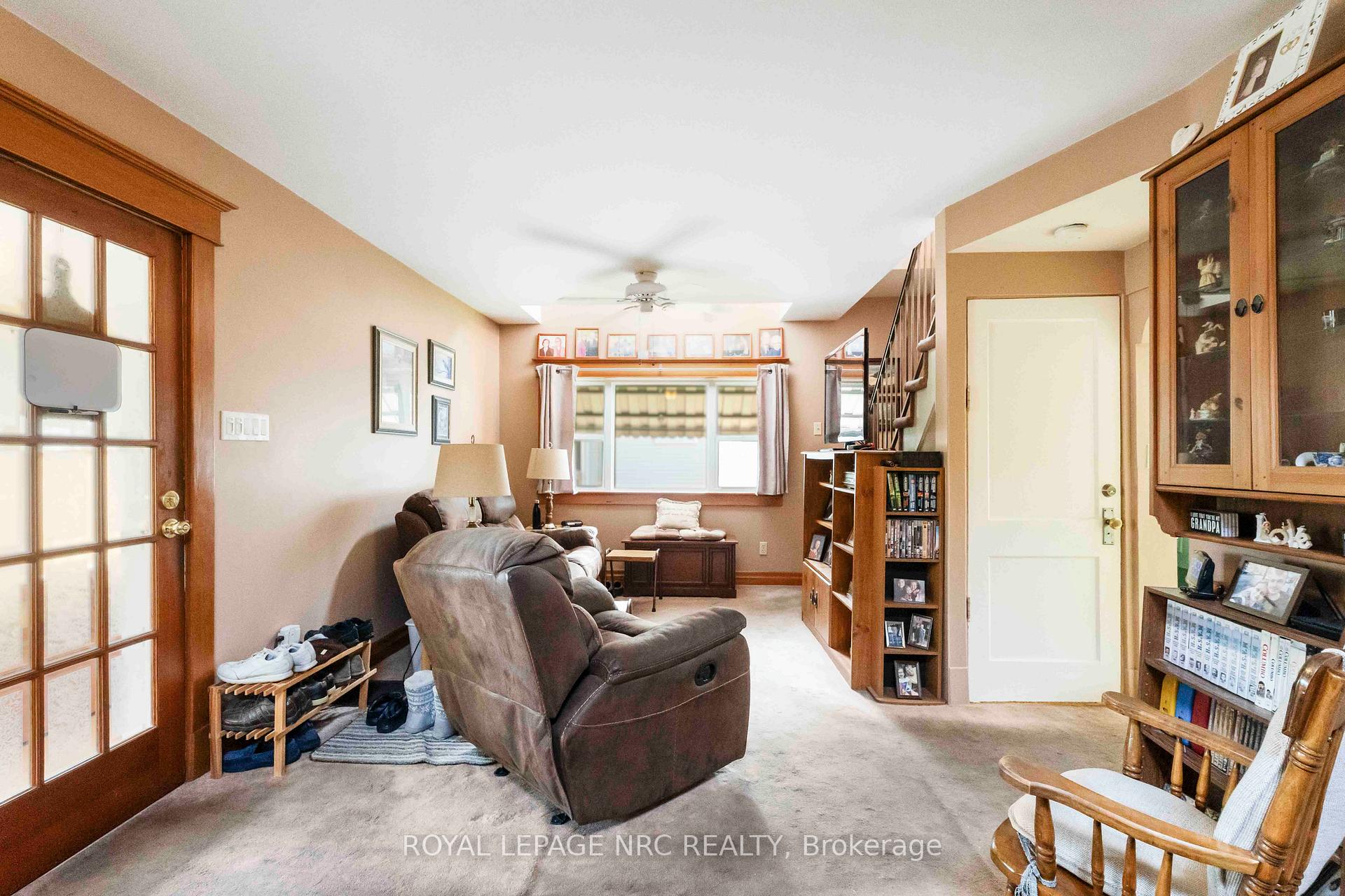 Photo 7 of 29 Maplecrest Avenue, St. Catharines, Burleigh Hill — HOMEH