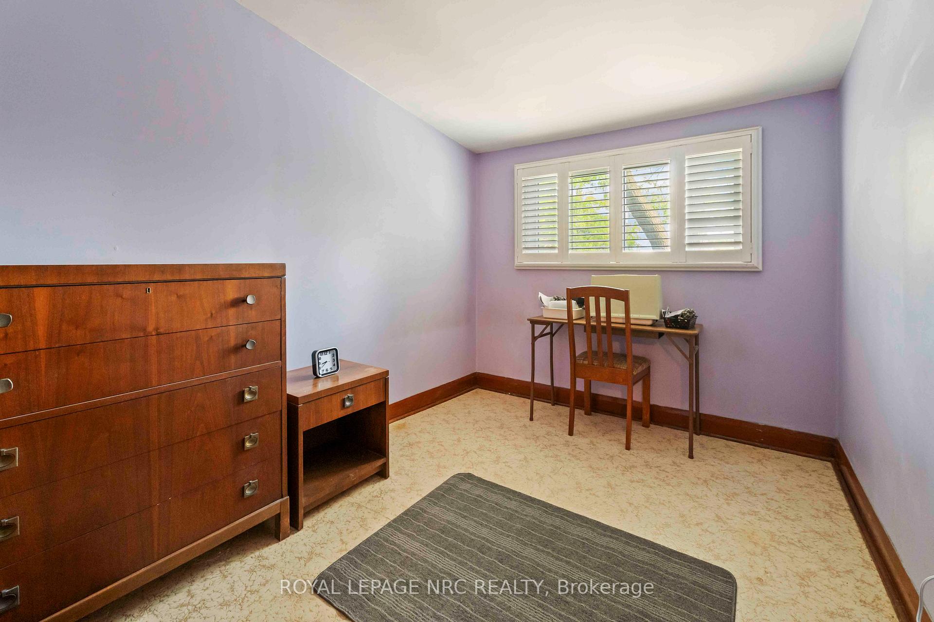 Photo 20 of 29 Maplecrest Avenue, St. Catharines, Burleigh Hill — HOMEH