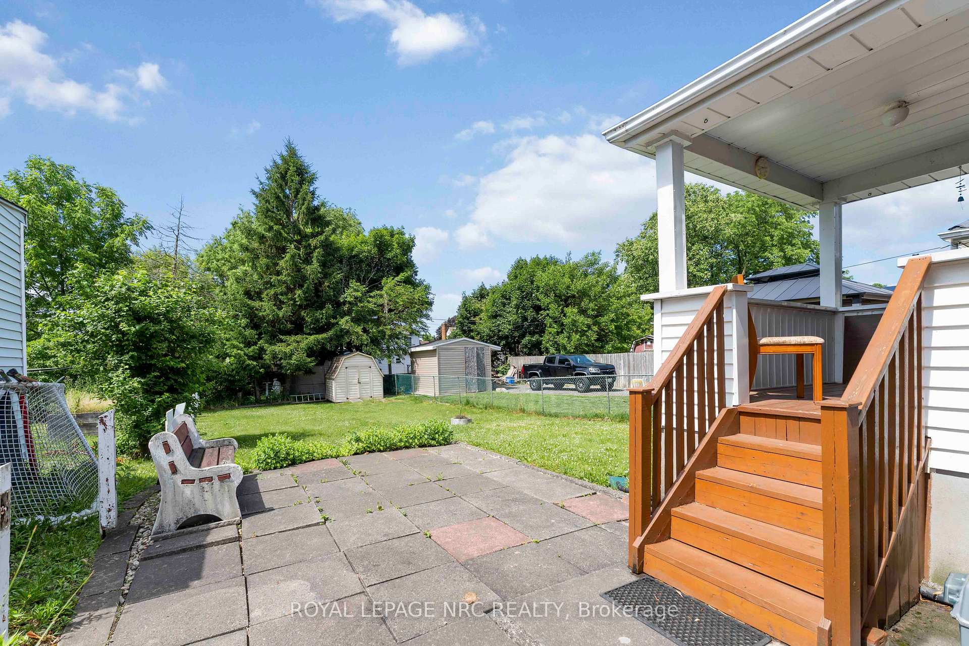 Photo 26 of 29 Maplecrest Avenue, St. Catharines, Burleigh Hill — HOMEH