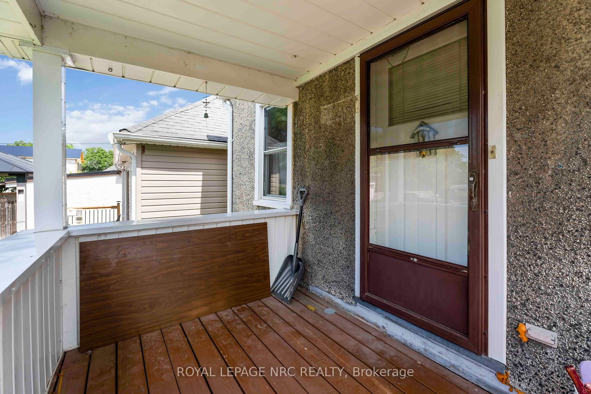Photo 34 of 29 Maplecrest Avenue, St. Catharines, Burleigh Hill — HOMEH