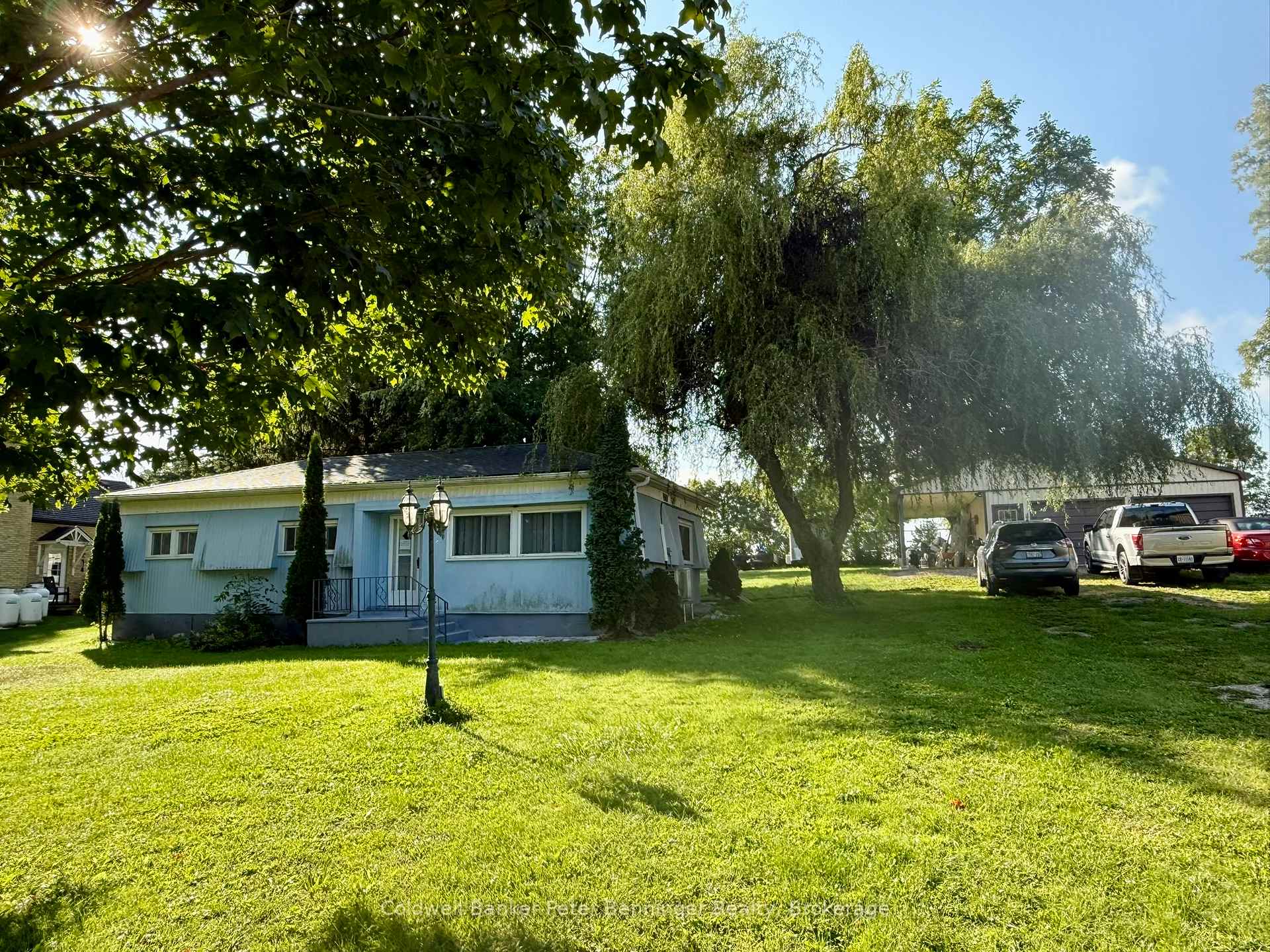 Photo 1 of 17 Concession 6, Brockton — HOMEH