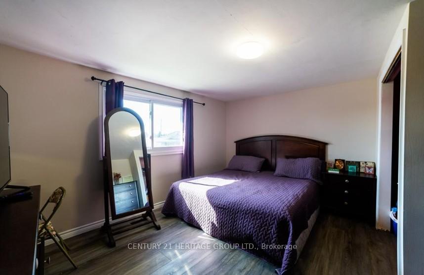 Photo 17 of 10 Esquire Place, Hamilton, Gilbert — HOMEH