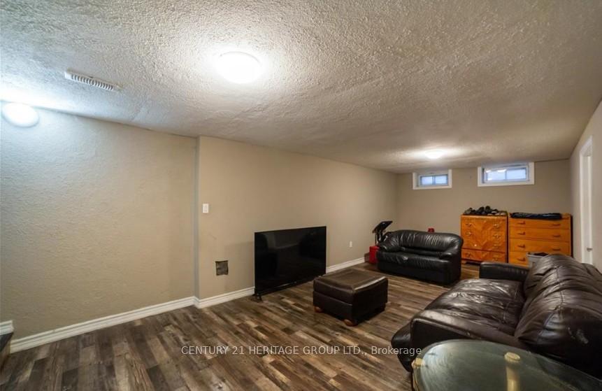 Photo 23 of 10 Esquire Place, Hamilton, Gilbert — HOMEH