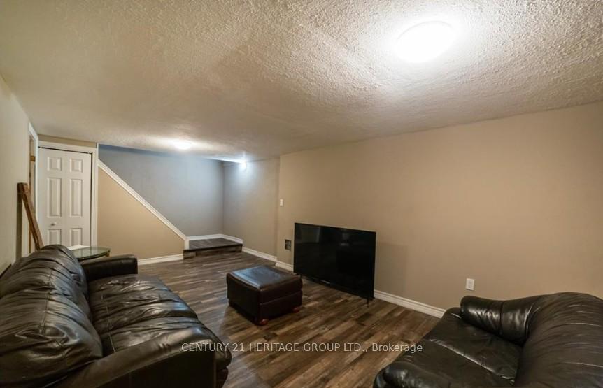 Photo 25 of 10 Esquire Place, Hamilton, Gilbert — HOMEH