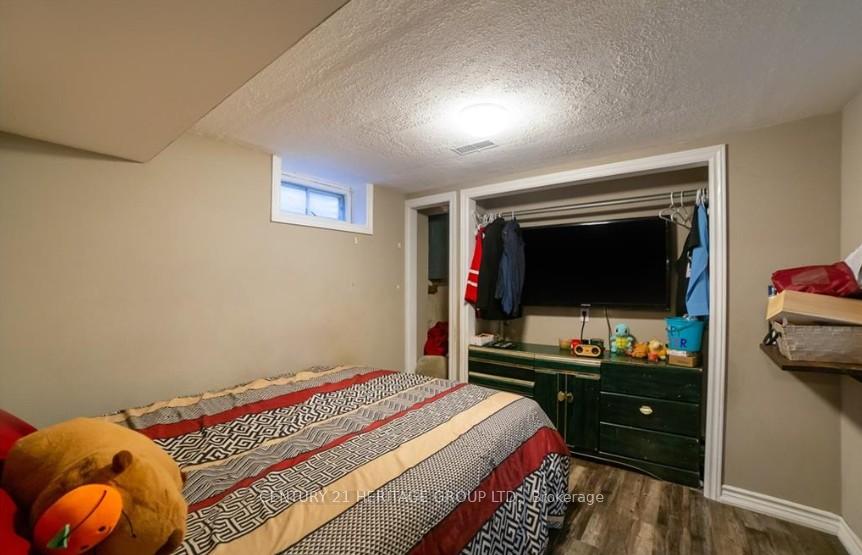 Photo 26 of 10 Esquire Place, Hamilton, Gilbert — HOMEH