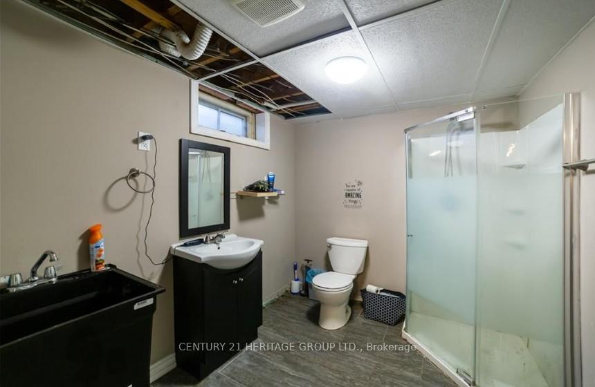 Photo 27 of 10 Esquire Place, Hamilton, Gilbert — HOMEH