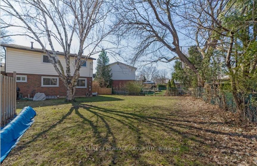 Photo 33 of 10 Esquire Place, Hamilton, Gilbert — HOMEH