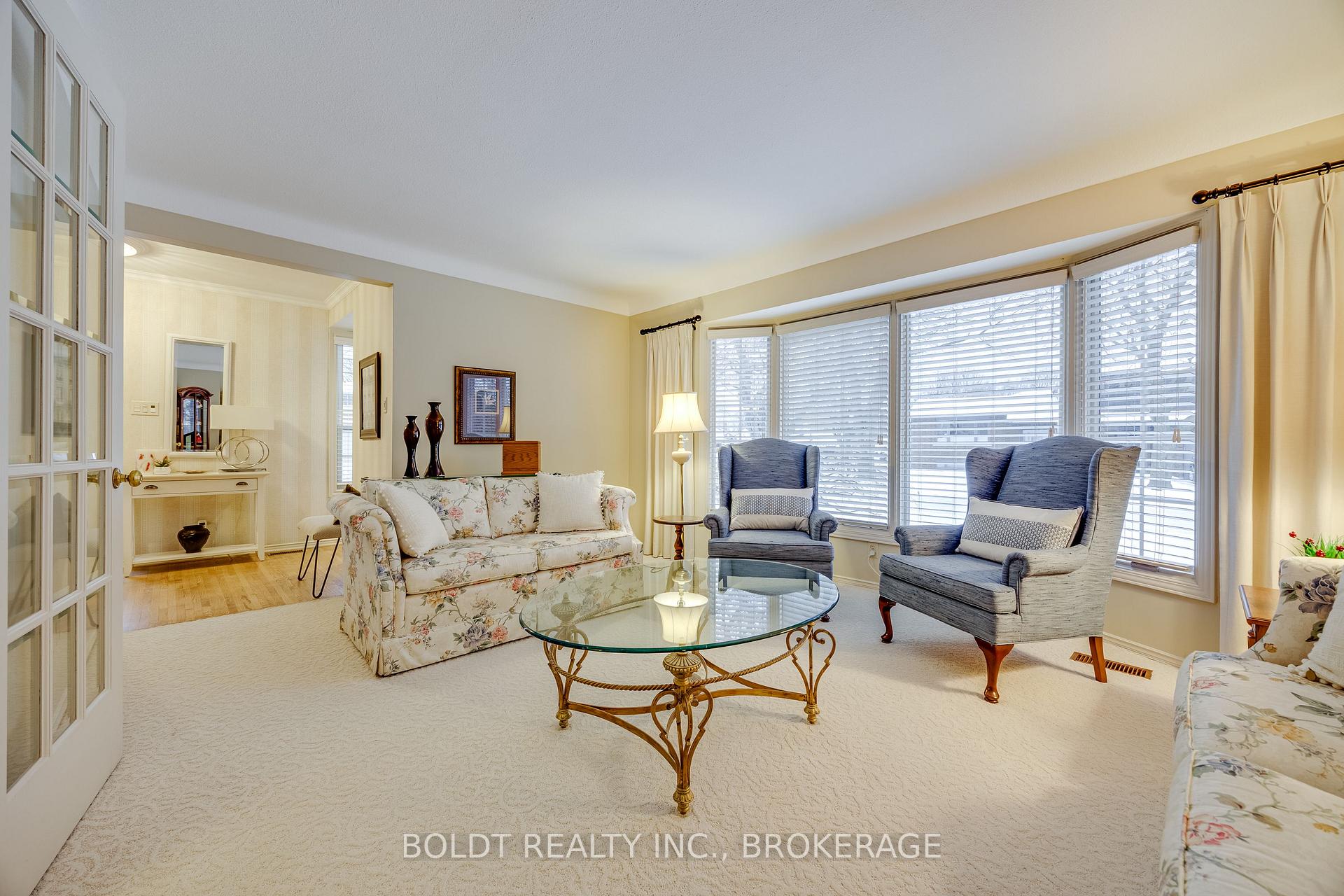 Photo 12 of 53 Royal Henley Boulevard, St. Catharines, Martindale Pond — HOMEH