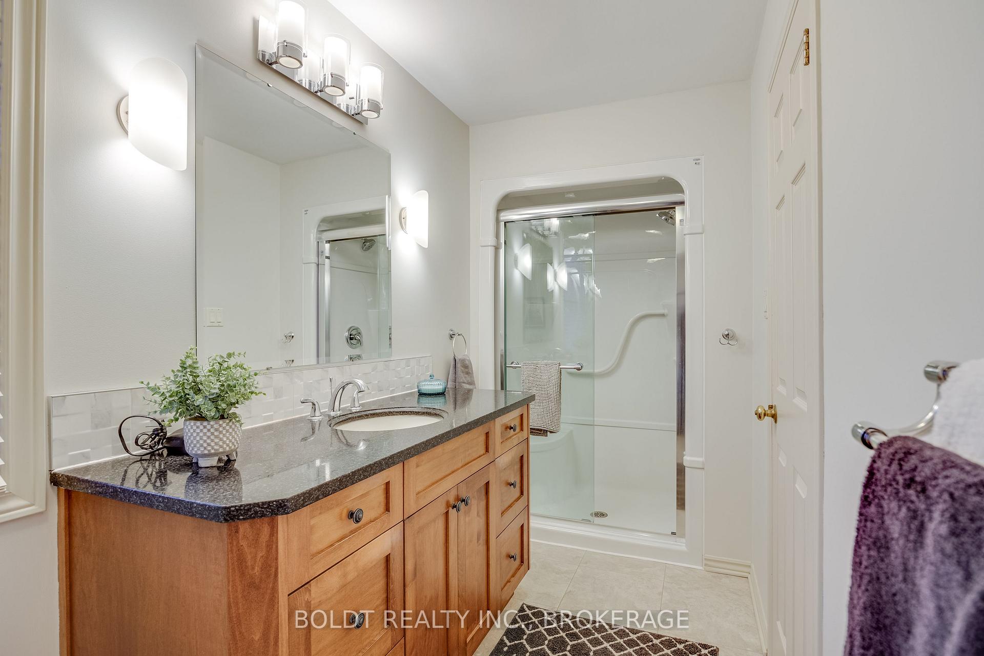 Photo 17 of 53 Royal Henley Boulevard, St. Catharines, Martindale Pond — HOMEH