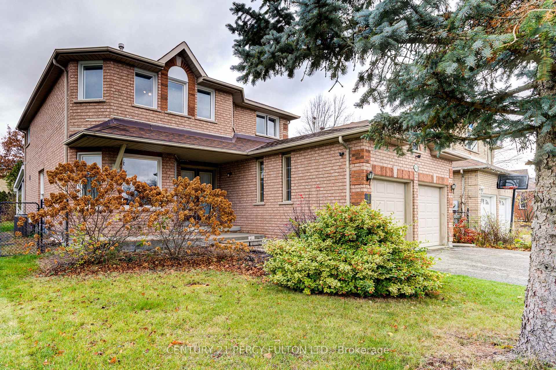 Photo 2 of 398 Cundles Road W, Barrie, Northwest — HOMEH