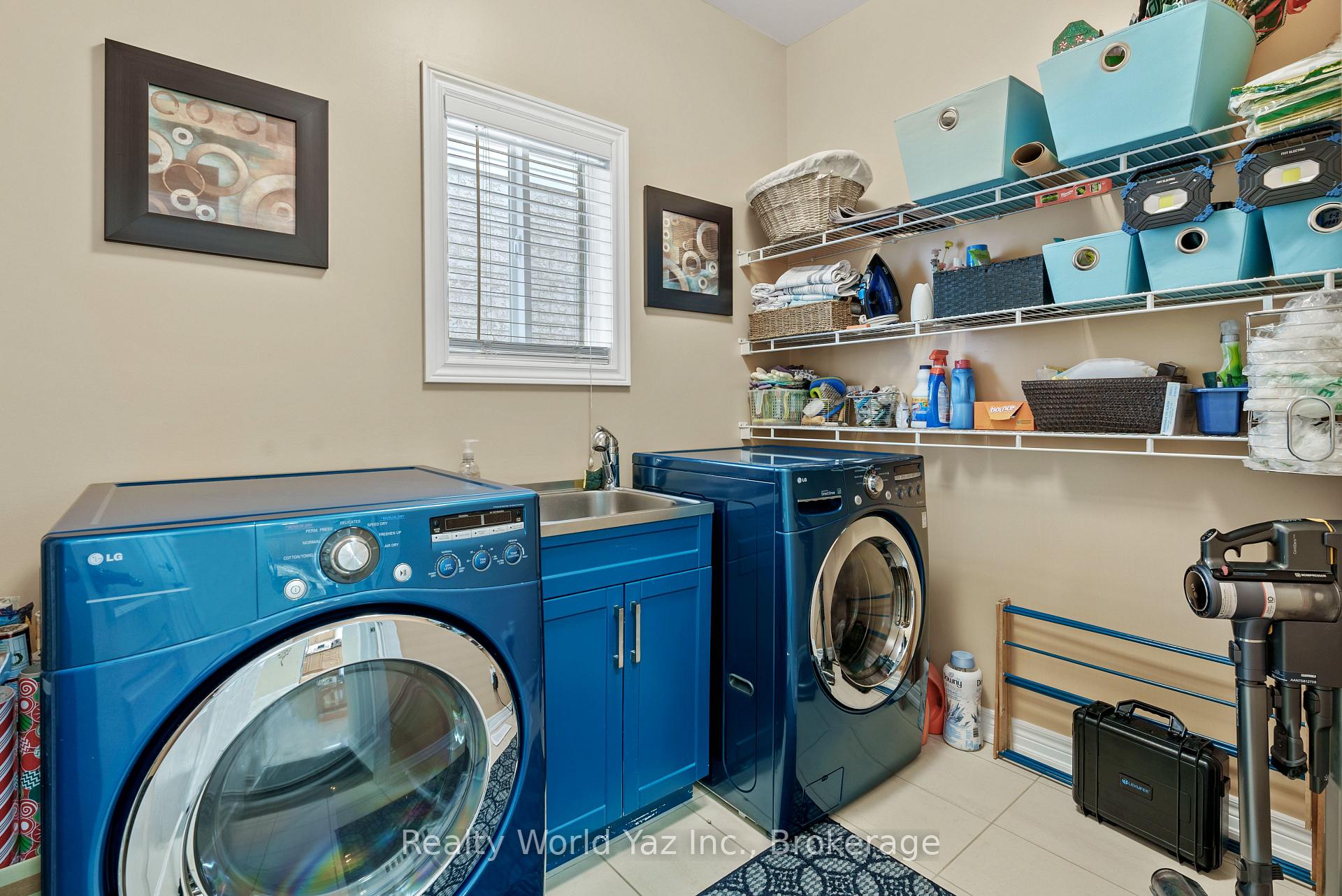 Photo 13 of 59 Camp Drive, Hamilton, Meadowlands — HOMEH