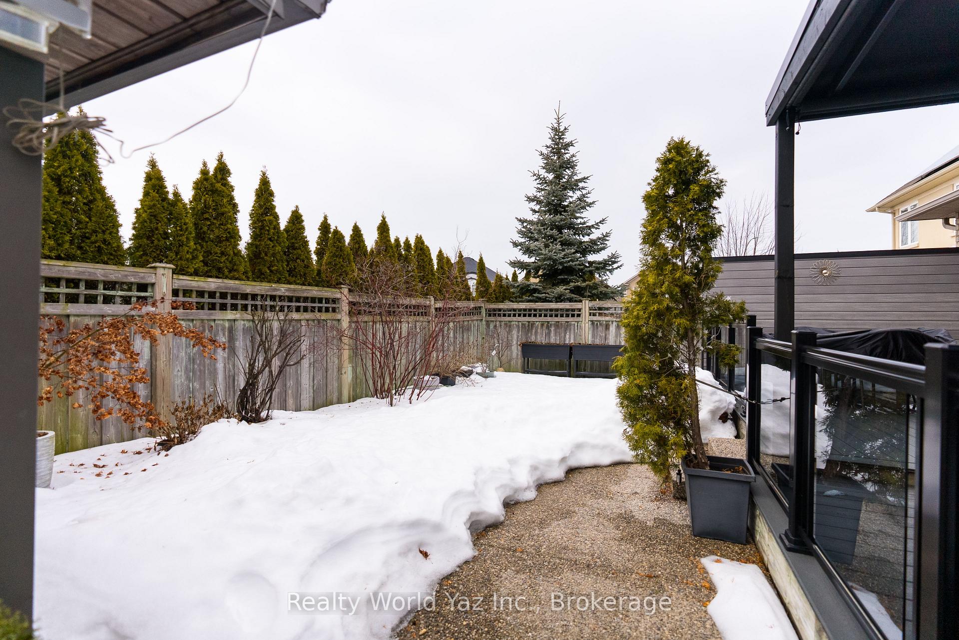 Photo 33 of 59 Camp Drive, Hamilton, Meadowlands — HOMEH