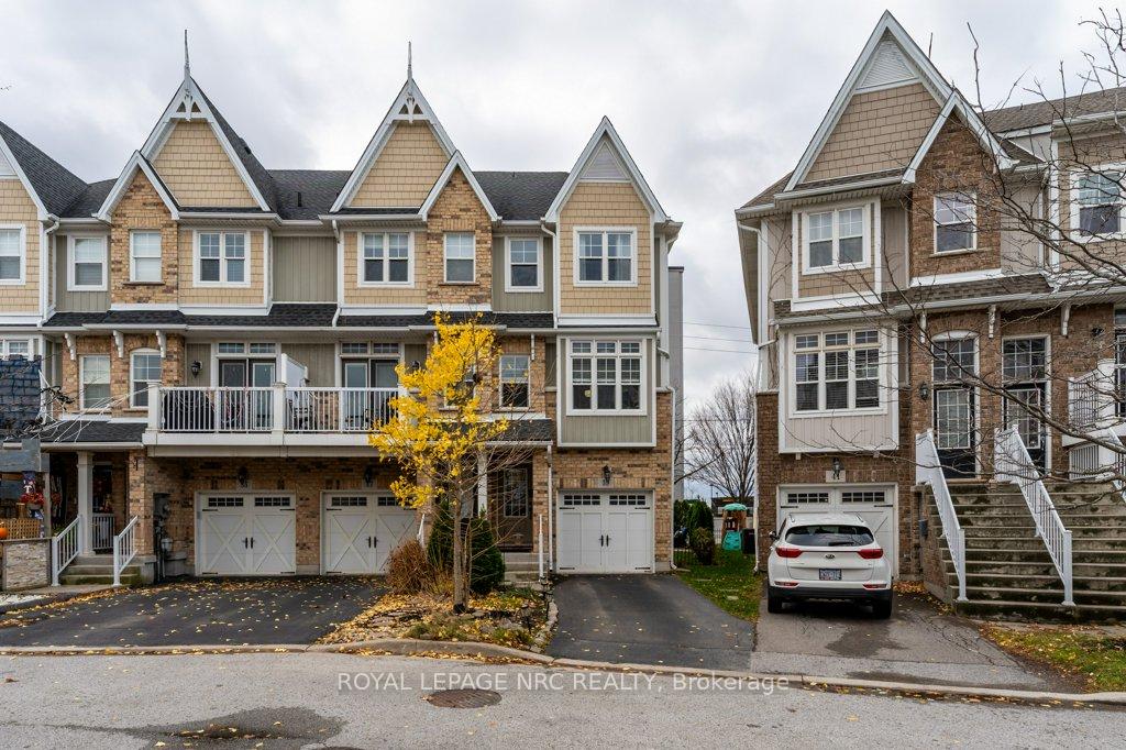 Front of 39 Durksen Drive