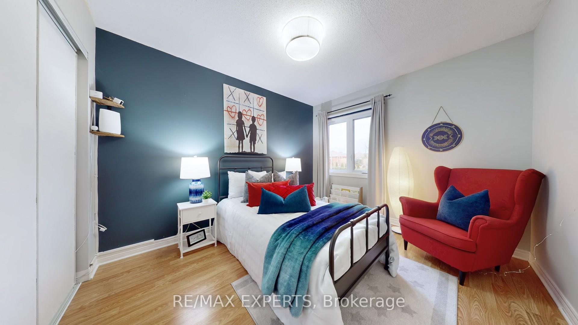 Photo 20 of 21 Wakely Boulevard, Caledon, Bolton West — HOMEH