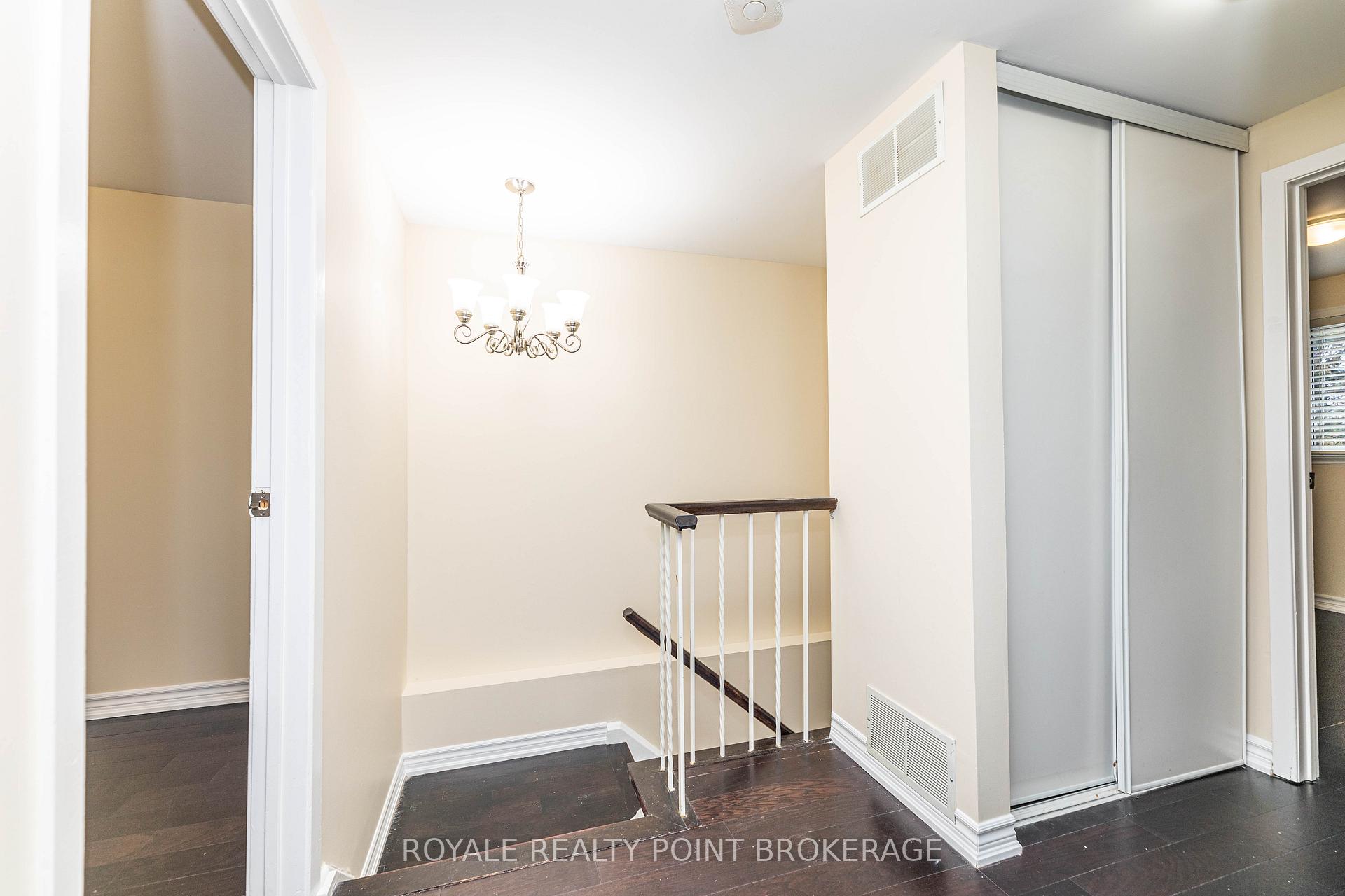 Photo 19 of 59 Juniper Crescent, Brampton, Northgate — HOMEH