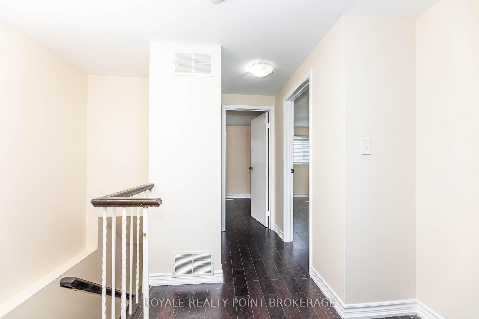 Photo 20 of 59 Juniper Crescent, Brampton, Northgate — HOMEH