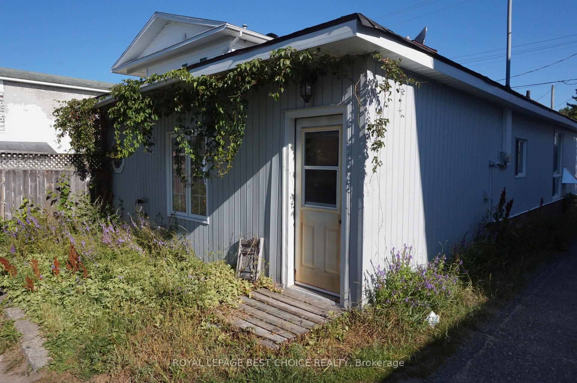 Photo 8 of 42 Prospect Avenue, Cobalt — HOMEH