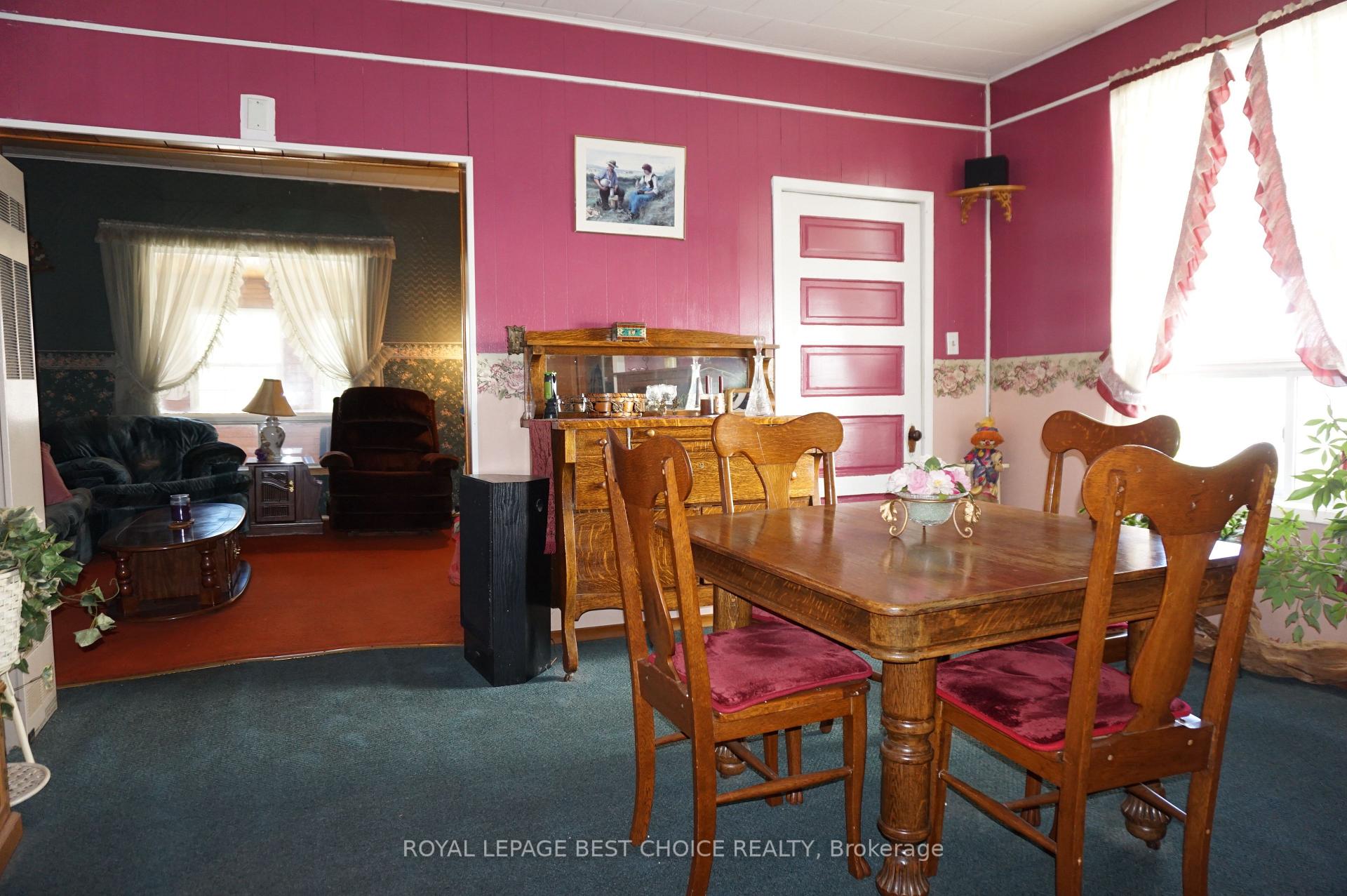 Photo 3 of 42 Prospect Avenue, Cobalt — HOMEH
