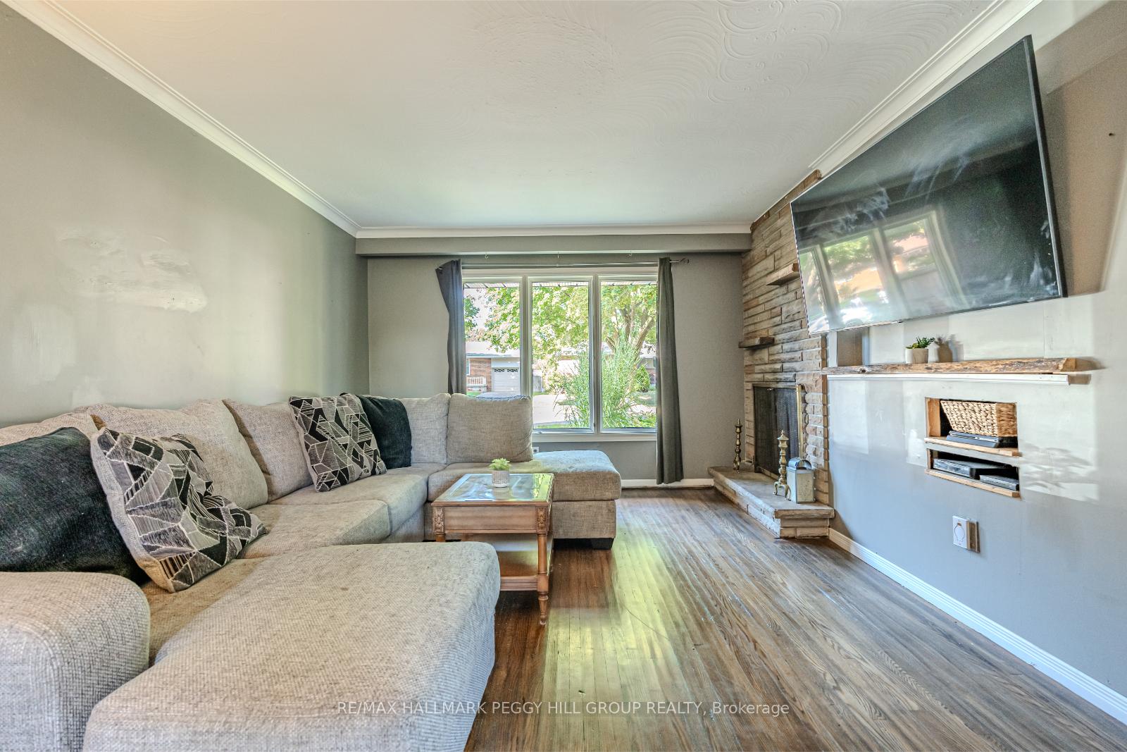 Photo 7 of 7 Alexander Avenue, Barrie, Codrington — HOMEH