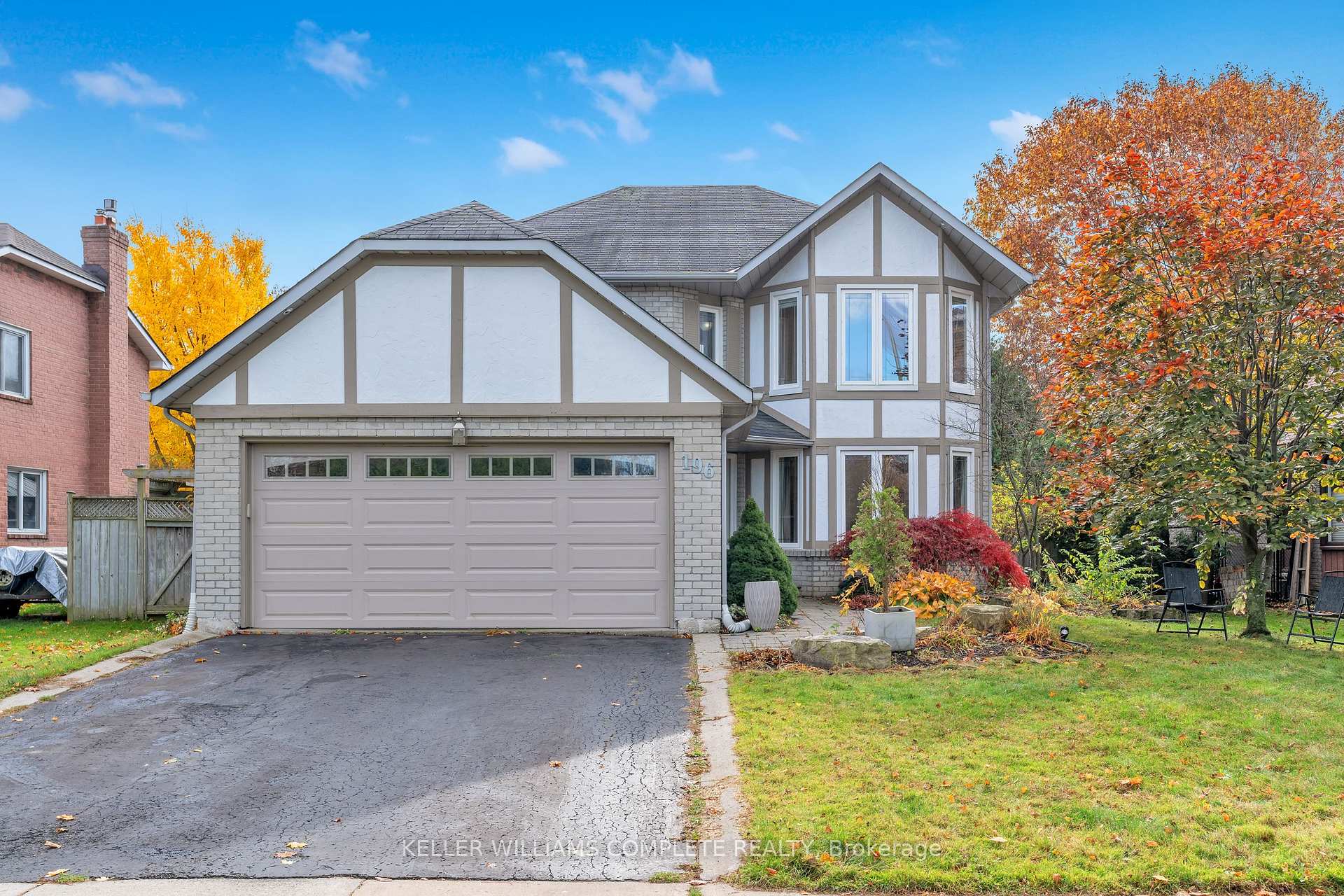 Photo 1 of 196 Amberly Boulevard, Hamilton, Ancaster — HOMEH