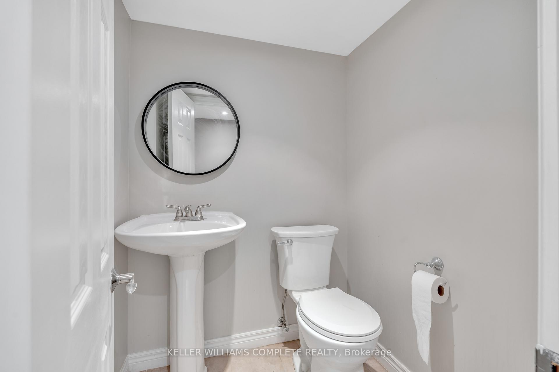 Photo 30 of 196 Amberly Boulevard, Hamilton, Ancaster — HOMEH