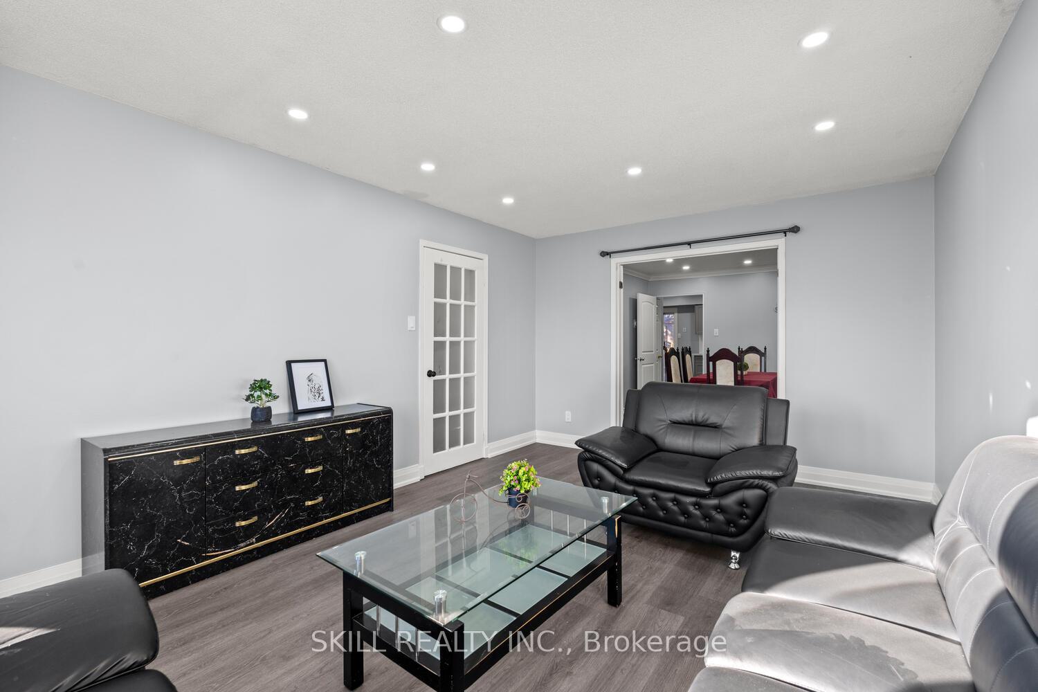 Photo 13 of 472 Grove Street, Barrie, Grove East — HOMEH