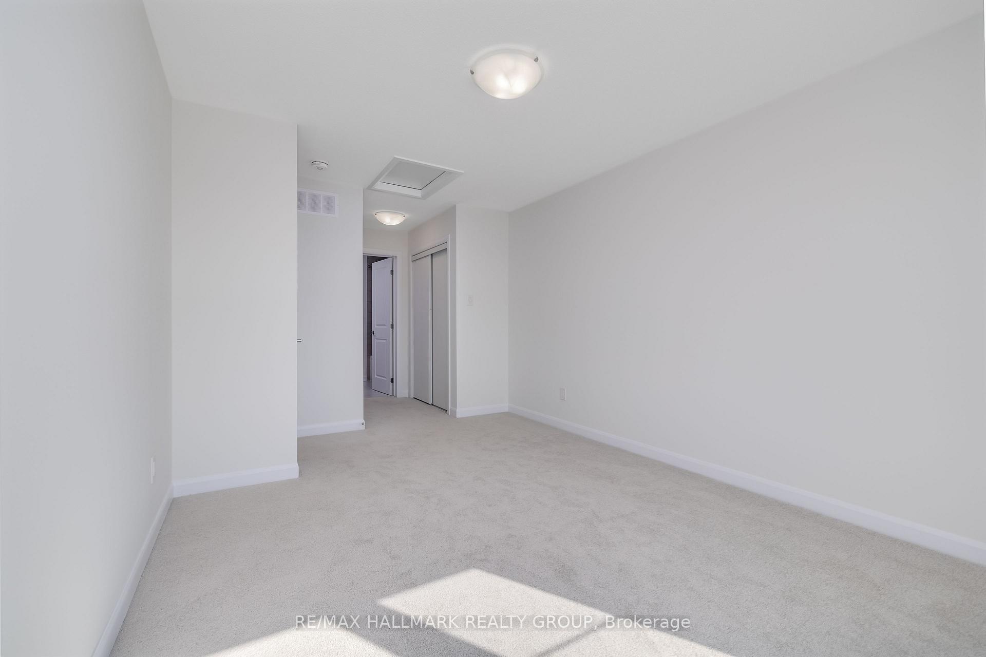 Photo 15 of 305 Raheen Court, Ottawa, Barrhaven - Half Moon Bay — HOMEH