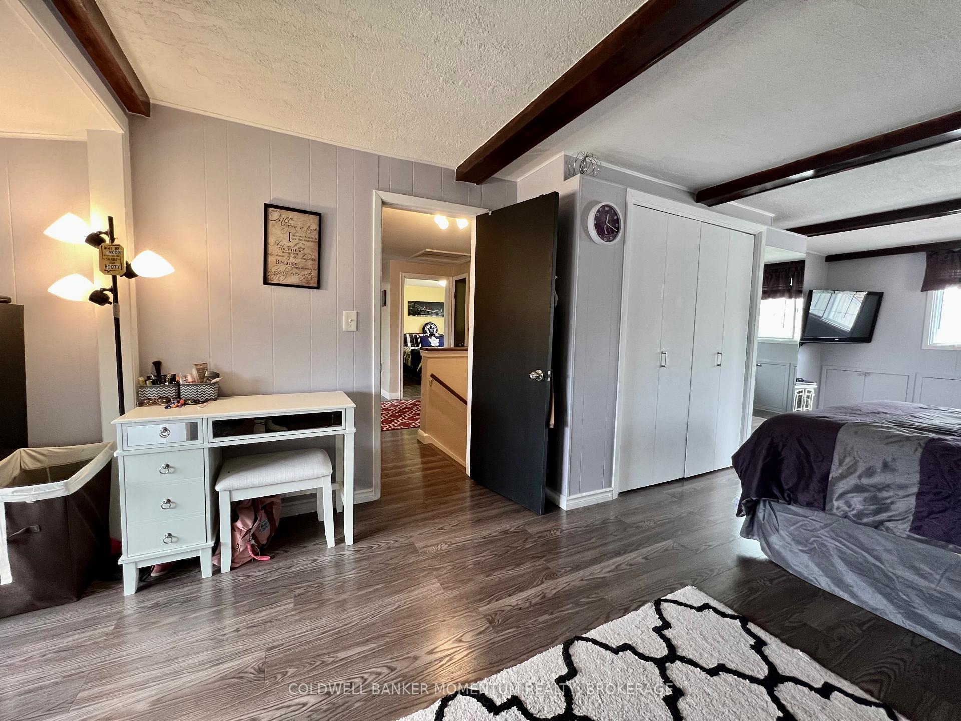 Photo 24 of 43 Beamer Avenue, St. Catharines, Bunting/Linwell — HOMEH
