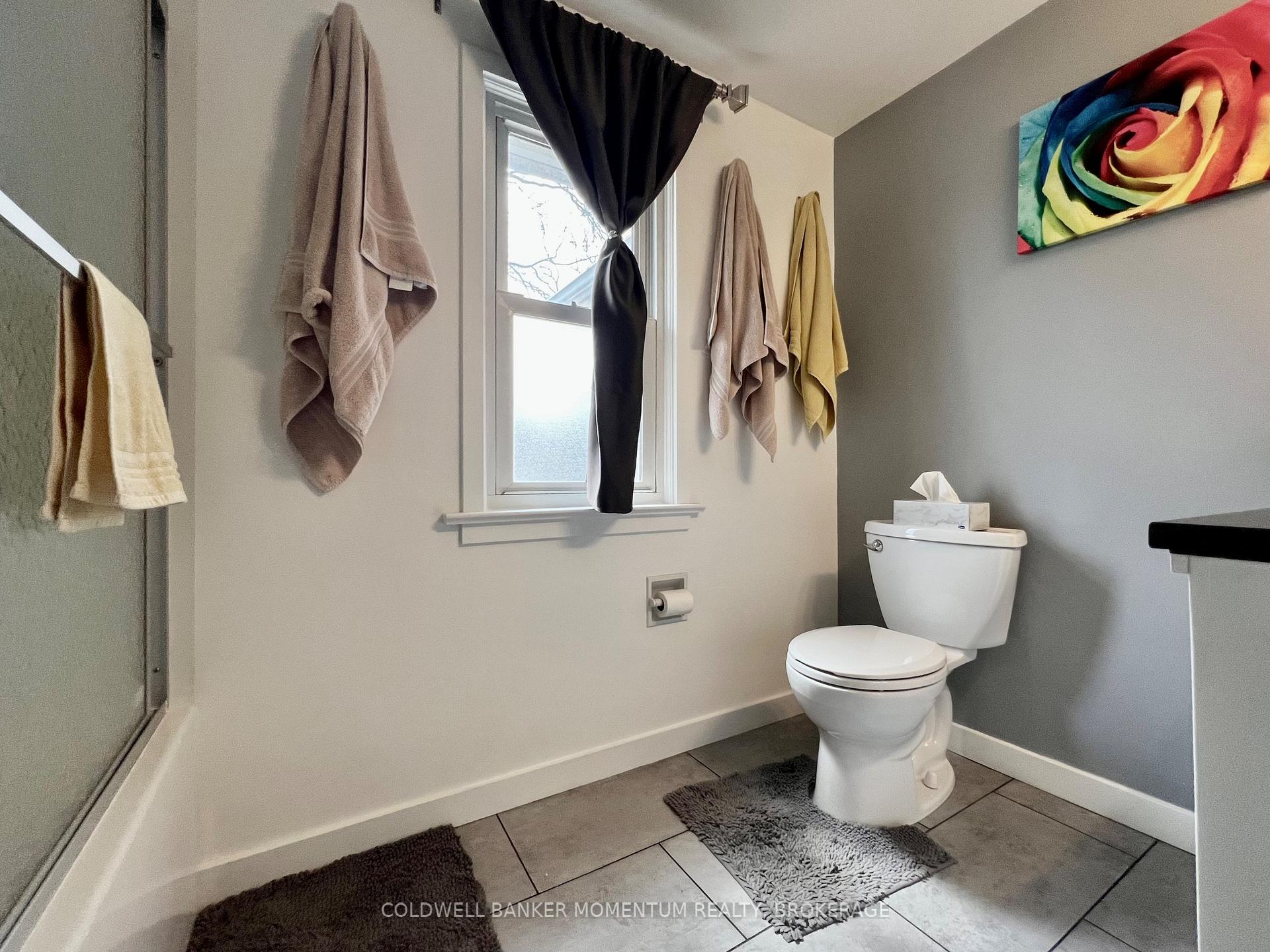 Photo 25 of 43 Beamer Avenue, St. Catharines, Bunting/Linwell — HOMEH