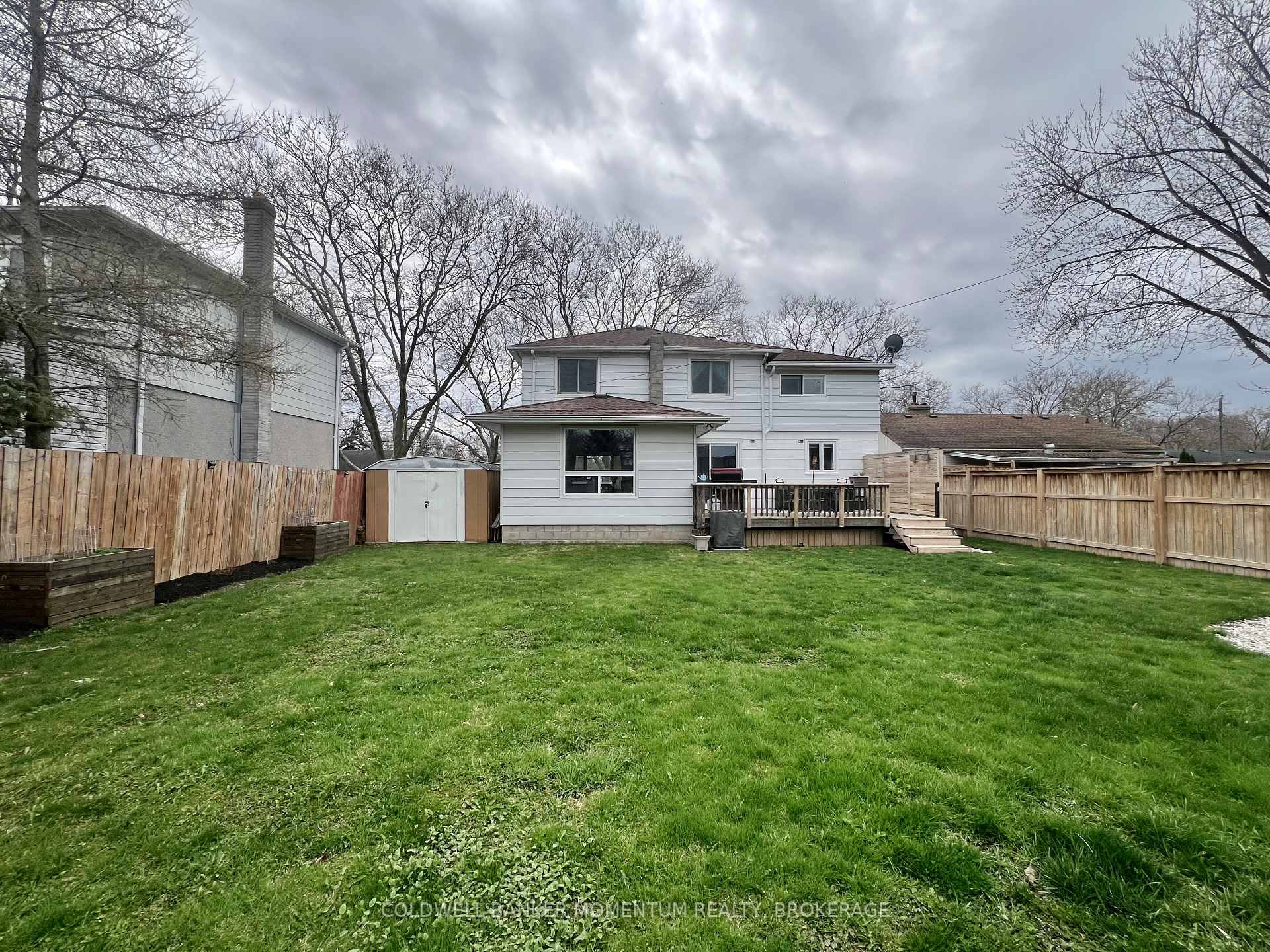 Photo 45 of 43 Beamer Avenue, St. Catharines, Bunting/Linwell — HOMEH