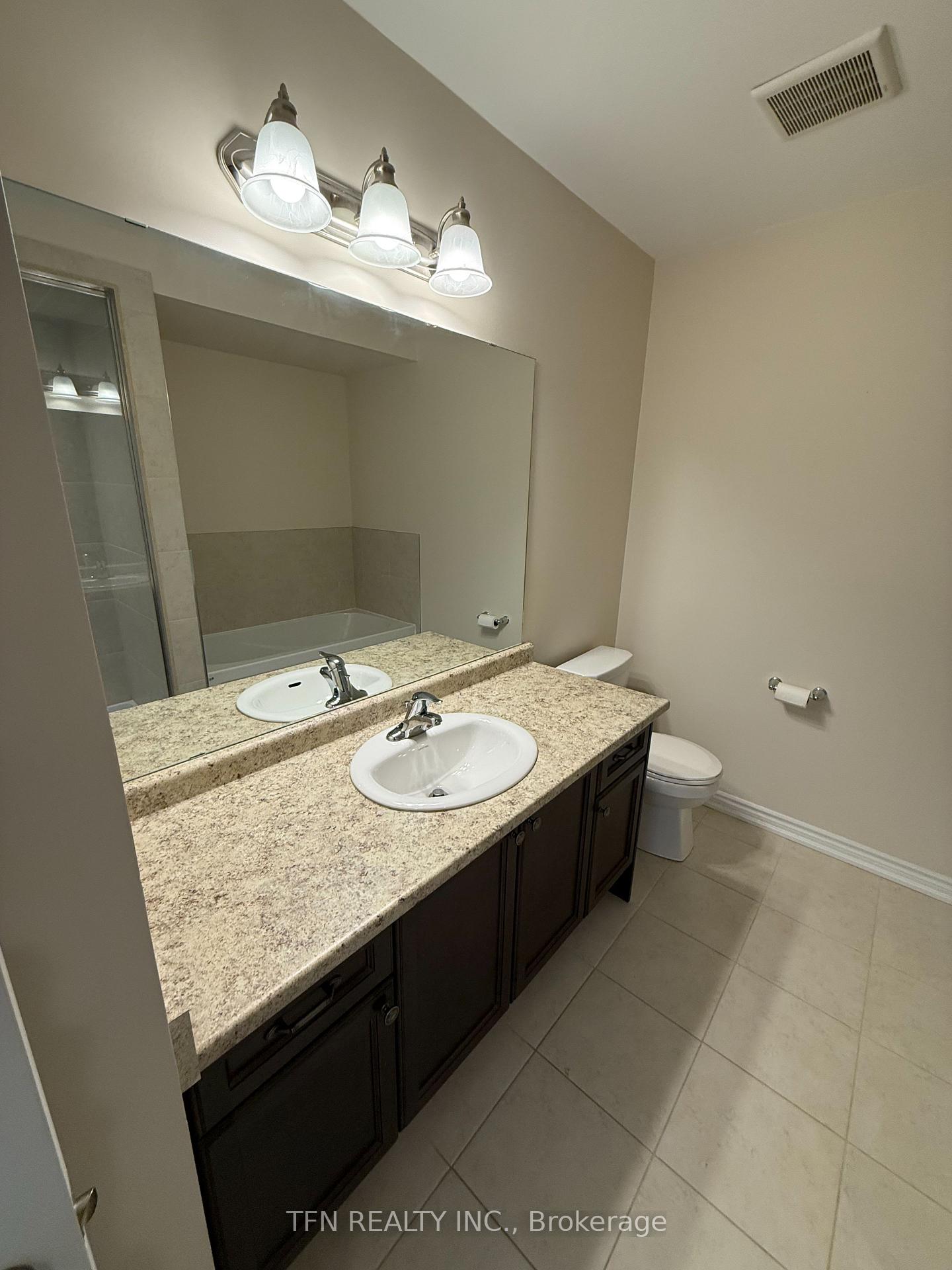 Photo 5 of 121 Bilanski Farm Road, Brant, Brantford Twp — HOMEH