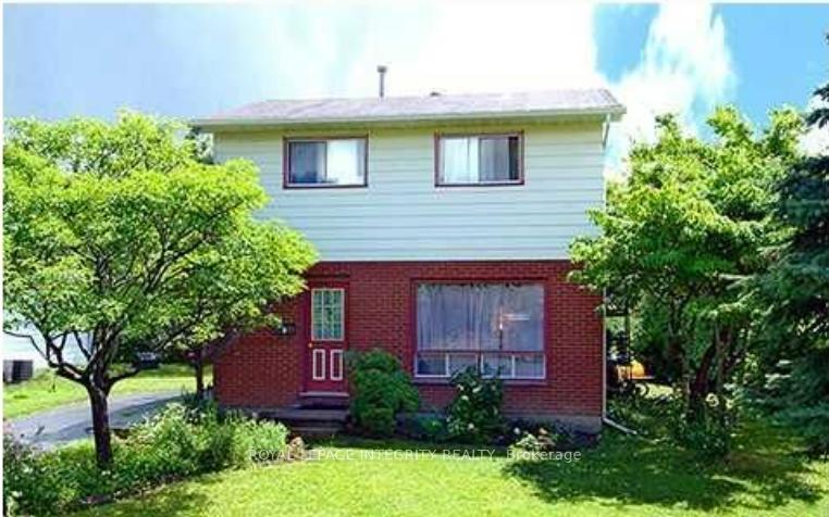 Photo 1 of 15 Mcmurdo Court, Ottawa, Borden Farm/Stewart Farm/Carleton Heights/Parkwood Hills — HOMEH