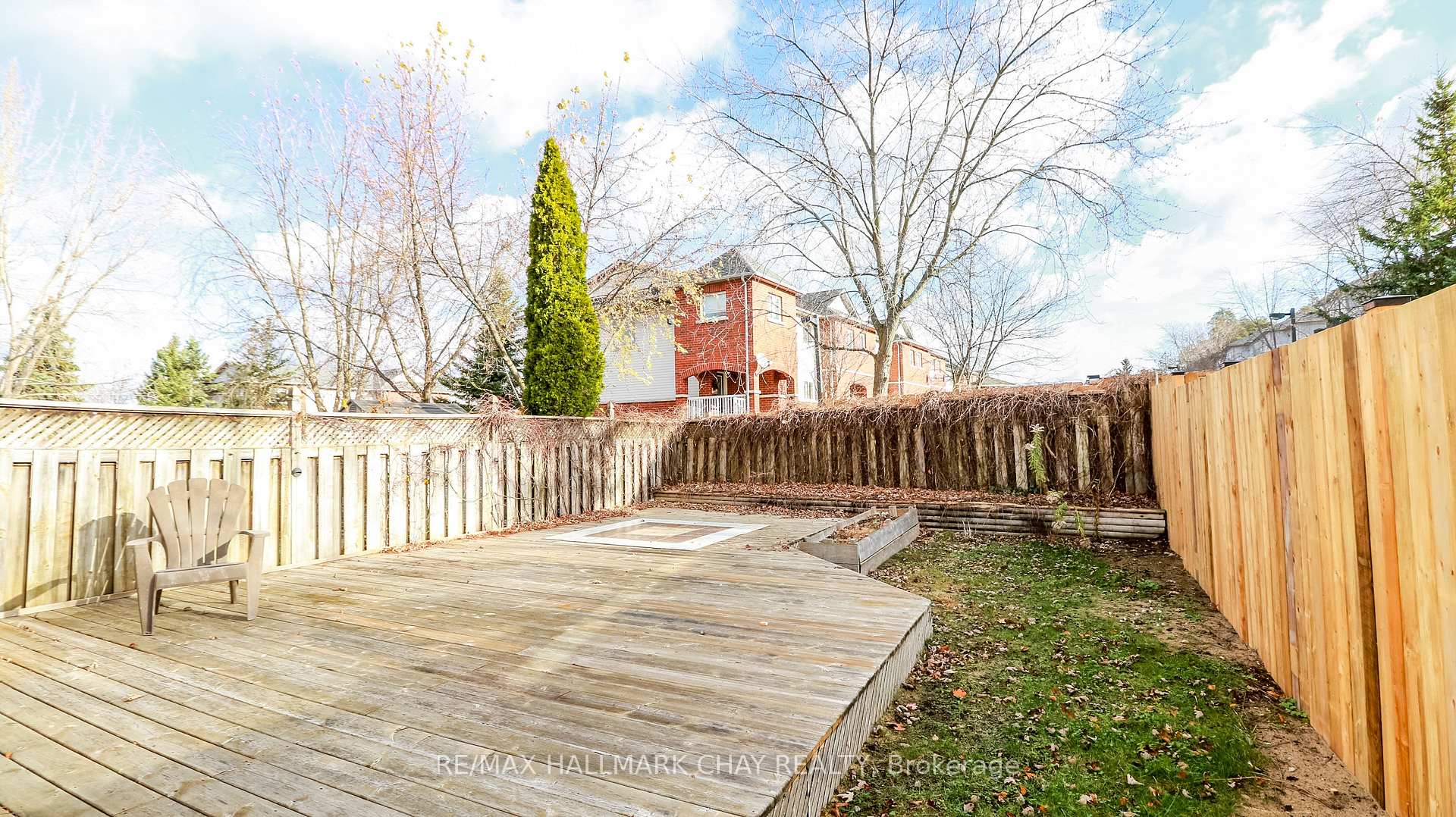 Photo 28 of 263 Ferndale Drive S, Barrie, Ardagh — HOMEH