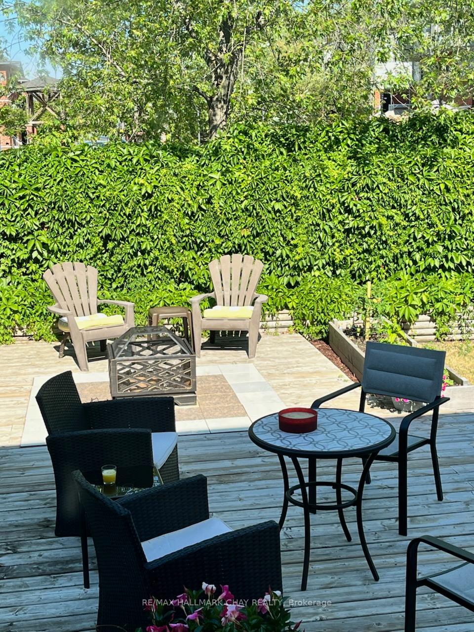 Photo 31 of 263 Ferndale Drive S, Barrie, Ardagh — HOMEH