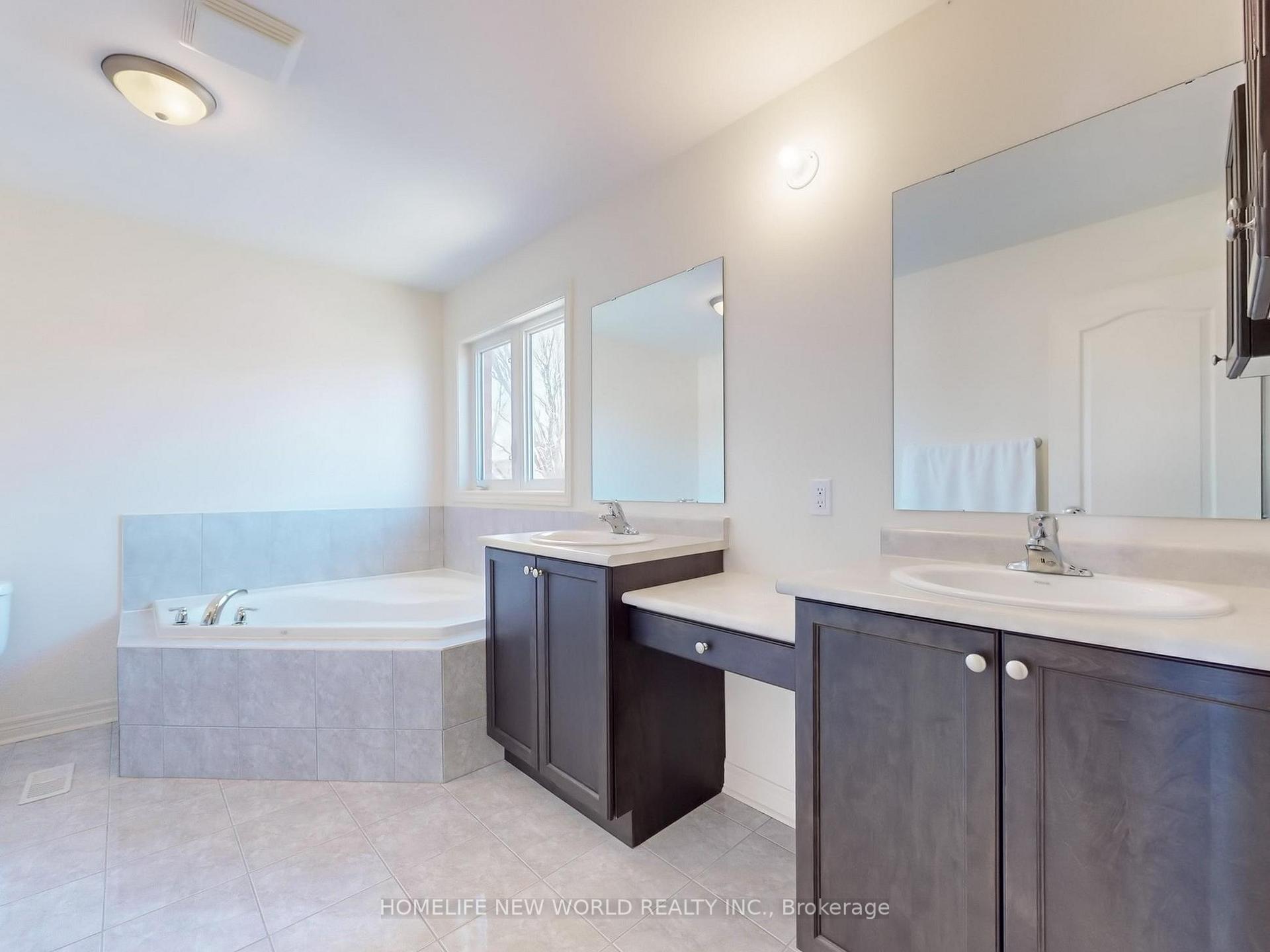 Photo 19 of 18 Freesia Road, Brampton, Northwest Sandalwood Parkway — HOMEH