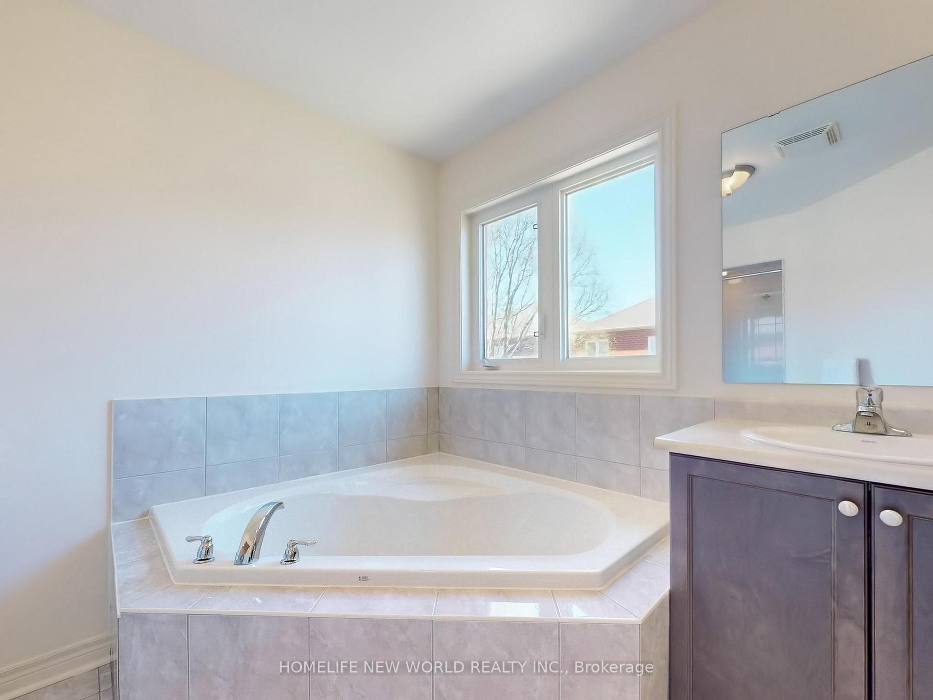 Photo 21 of 18 Freesia Road, Brampton, Northwest Sandalwood Parkway — HOMEH