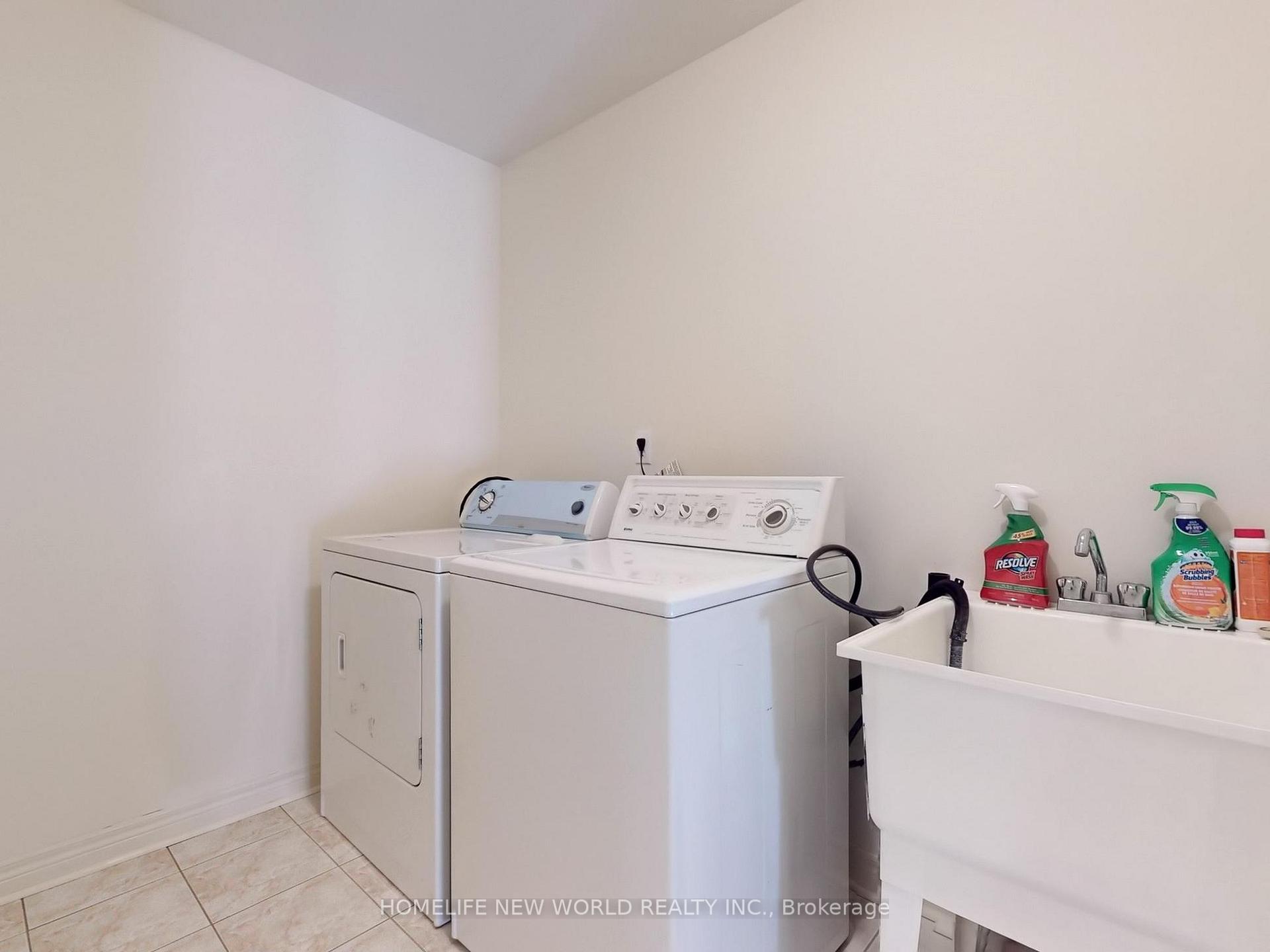 Photo 27 of 18 Freesia Road, Brampton, Northwest Sandalwood Parkway — HOMEH