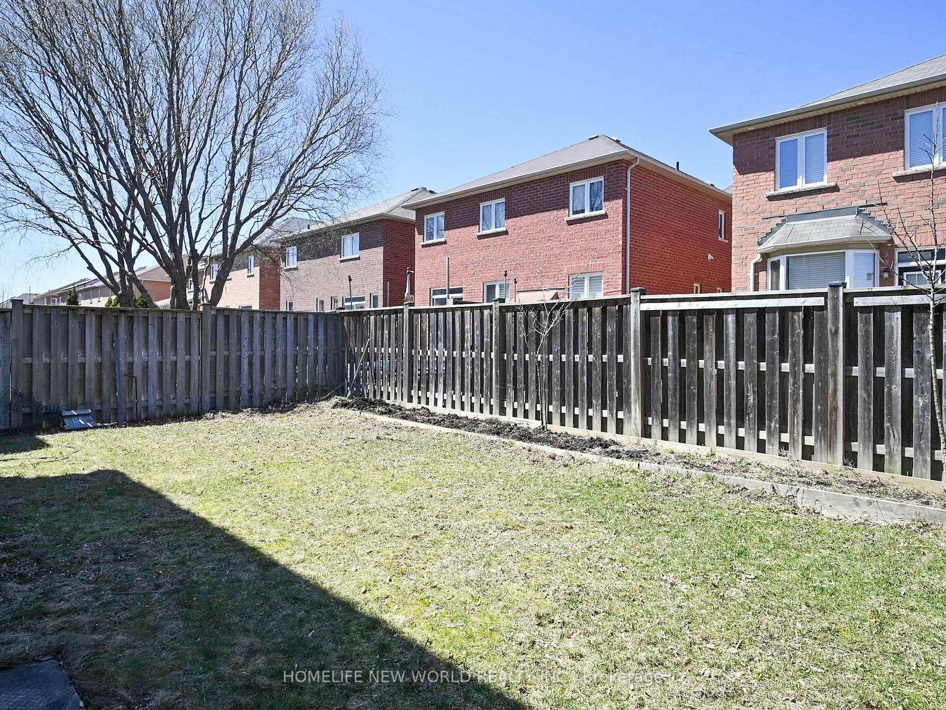 Photo 30 of 18 Freesia Road, Brampton, Northwest Sandalwood Parkway — HOMEH