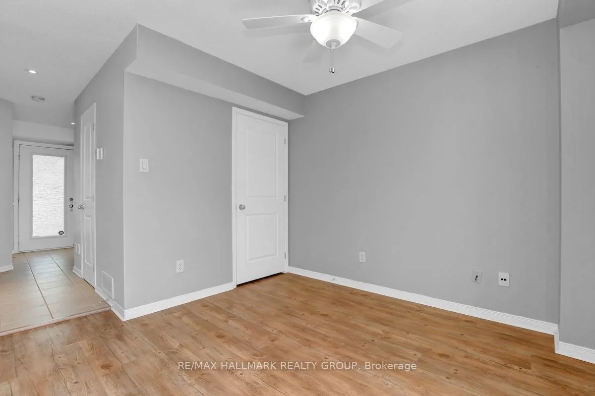 Photo 6 of 553 Burleigh Private, Ottawa, Cyrville — HOMEH