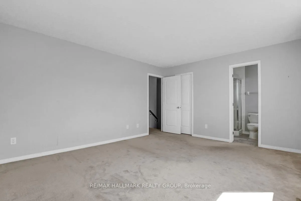 Photo 21 of 553 Burleigh Private, Ottawa, Cyrville — HOMEH