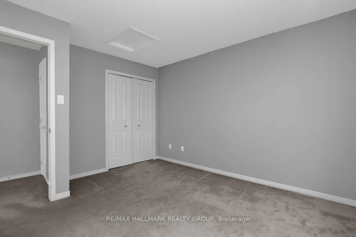Photo 25 of 553 Burleigh Private, Ottawa, Cyrville — HOMEH