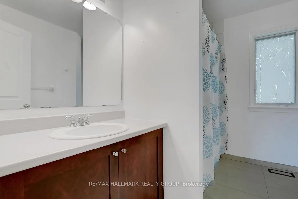 Photo 28 of 553 Burleigh Private, Ottawa, Cyrville — HOMEH