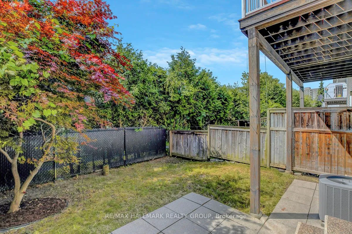 Photo 30 of 553 Burleigh Private, Ottawa, Cyrville — HOMEH