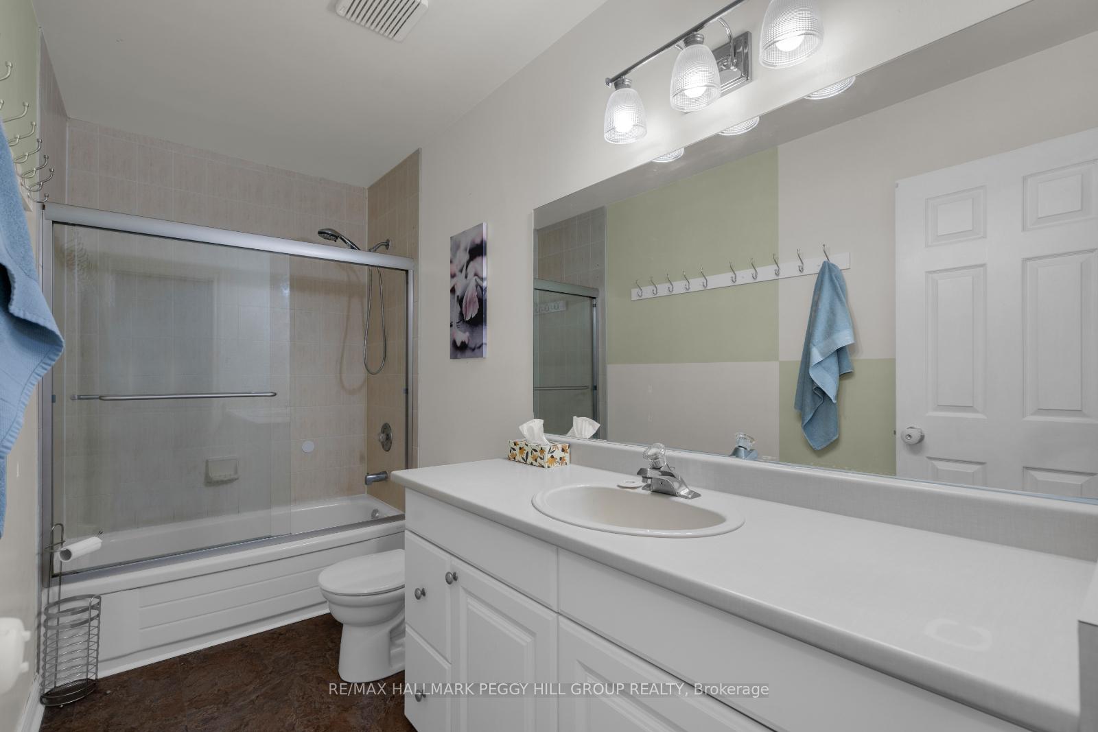Photo 17 of 103 Letitia Street, Barrie, Letitia Heights — HOMEH