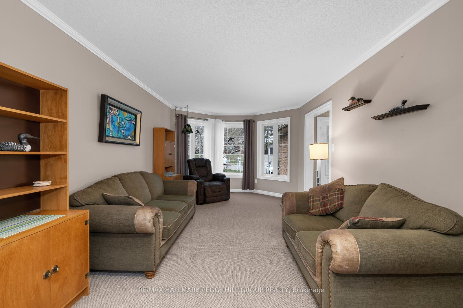 Photo 30 of 103 Letitia Street, Barrie, Letitia Heights — HOMEH