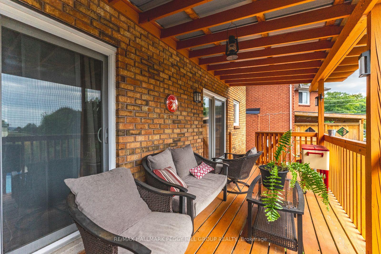 Photo 40 of 103 Letitia Street, Barrie, Letitia Heights — HOMEH